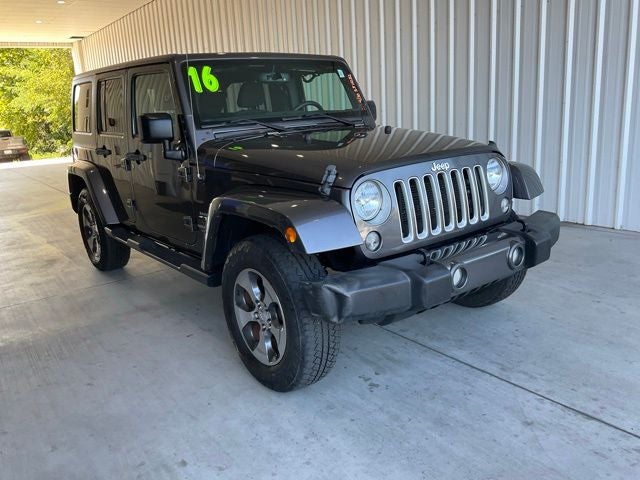 2016 Jeep Wrangler Unlimited Sahara