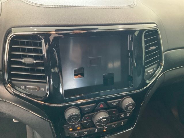 2019 Jeep Grand Cherokee Overland