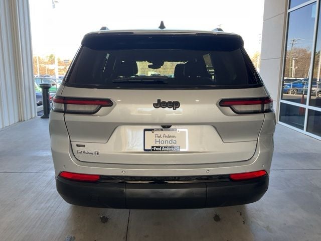 2022 Jeep Grand Cherokee L Altitude