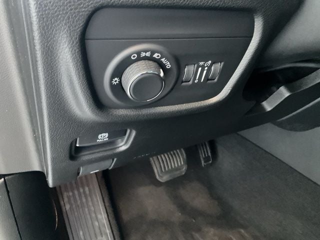 2022 Jeep Grand Cherokee L Altitude