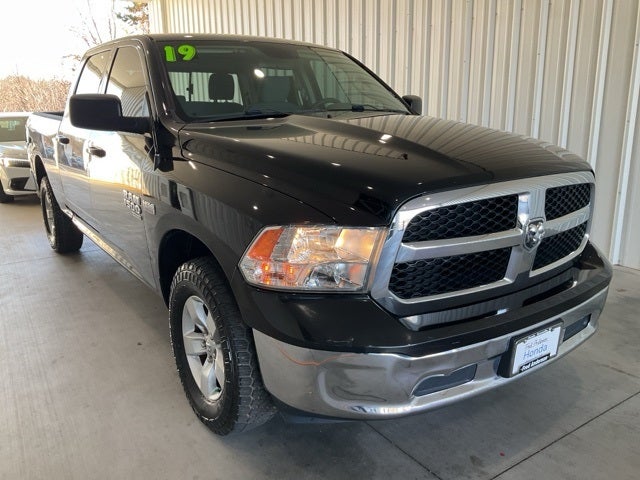 2019 RAM 1500 Classic SLT