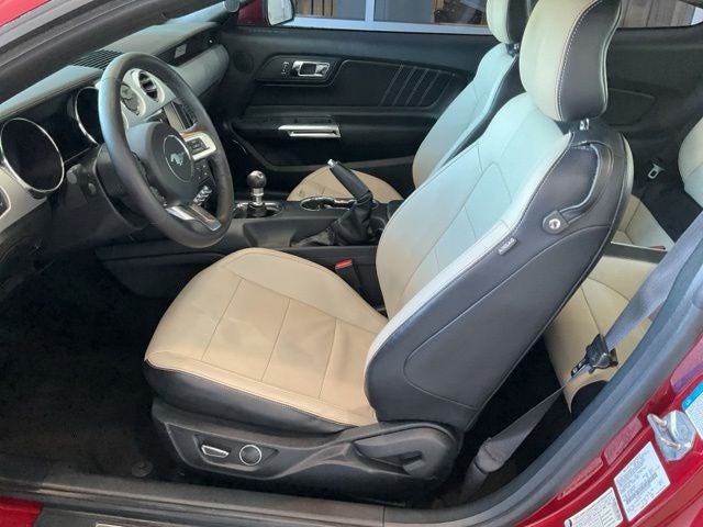 2015 Ford Mustang EcoBoost Premium