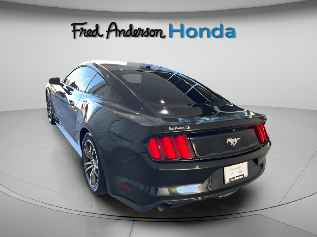 2015 Ford Mustang EcoBoost Premium