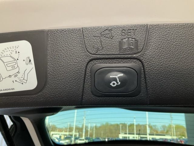 2018 Ford C-Max Hybrid Titanium