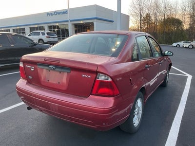 2005 Ford Focus ZX4