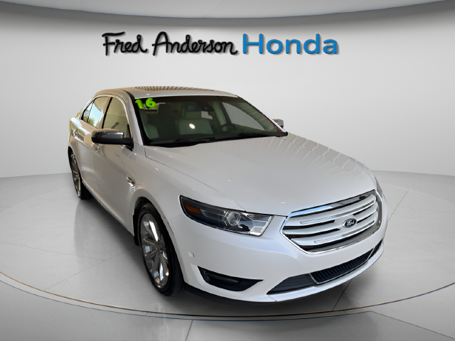 2016 Ford Taurus Limited