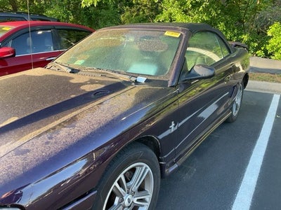 1997 Ford Mustang V6