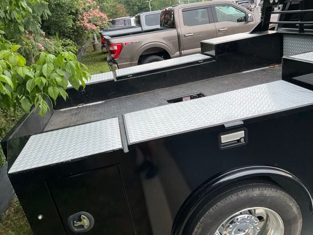 2023 Ford F-550SD XLT DRW