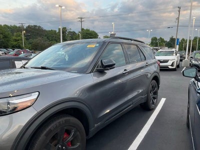 2022 Ford Explorer ST