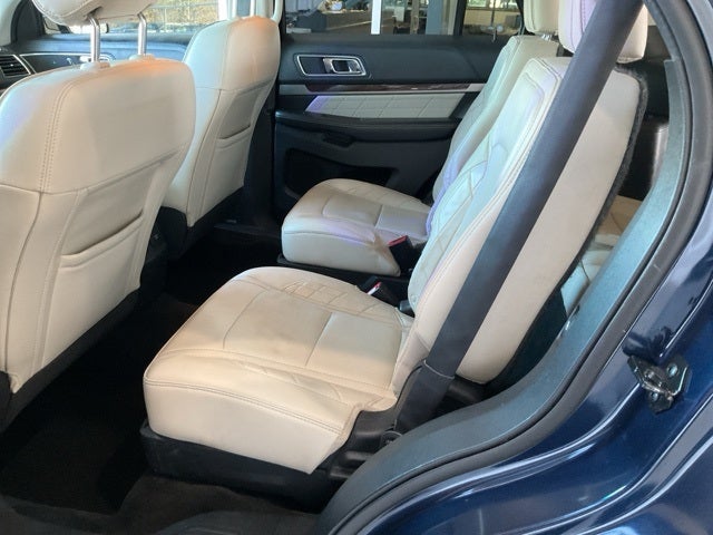 2017 Ford Explorer Platinum