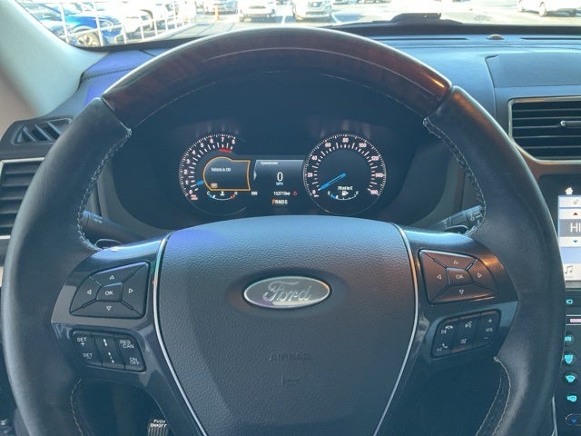 2017 Ford Explorer Platinum