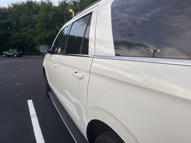 2021 Ford Expedition Max XLT