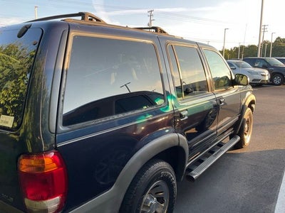 2000 Ford Explorer XLS