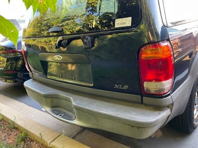 2000 Ford Explorer XLS