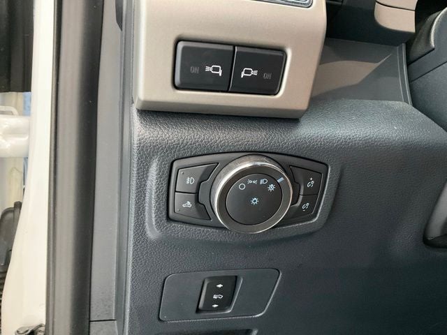 2022 Ford F-350SD Lariat
