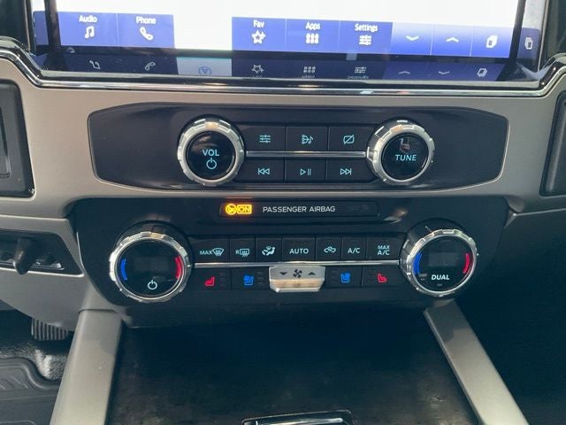 2022 Ford F-350SD Lariat