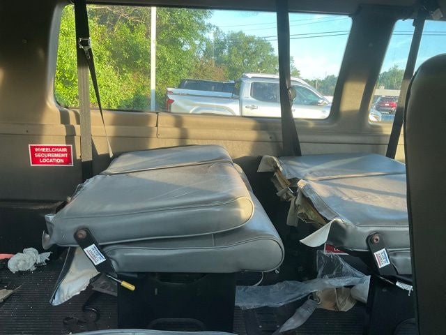 2004 Ford E-350SD RV