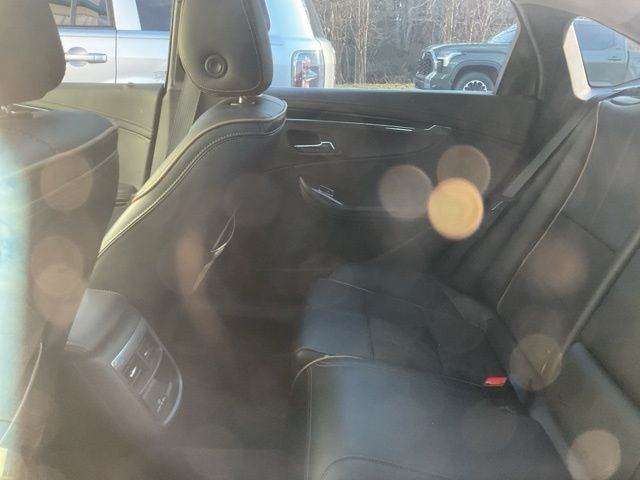 2015 Chevrolet Impala LT 2LT