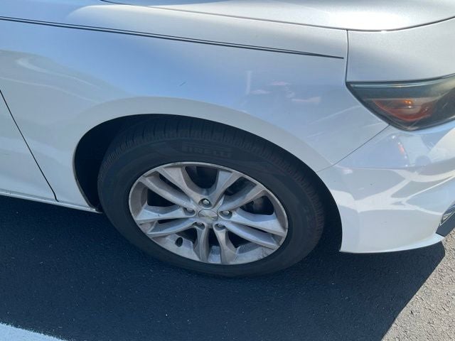 2017 Chevrolet Malibu LT 1LT