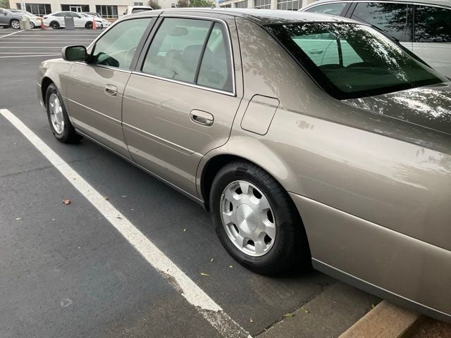2001 Cadillac DeVille Base