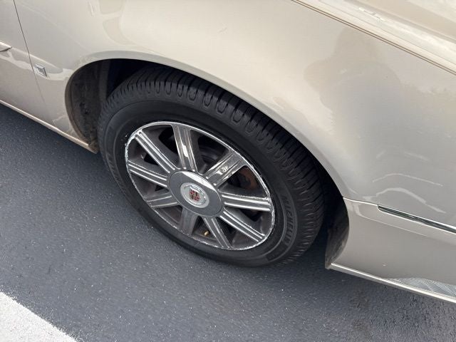 2008 Cadillac DTS Base