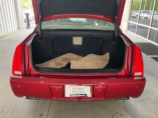 2010 Cadillac DTS Base