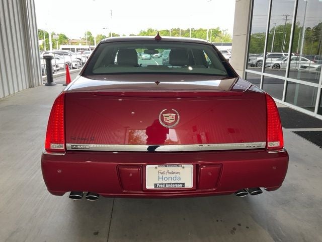 2010 Cadillac DTS Base