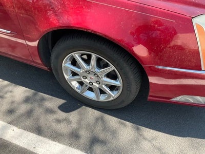 2010 Cadillac DTS Base