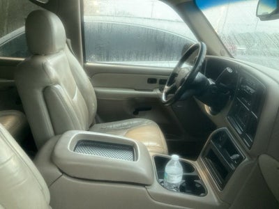 2003 Chevrolet Suburban 1500 LT