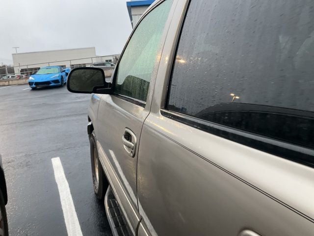 2003 Chevrolet Suburban 1500 LT