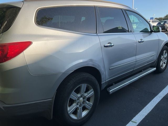 2009 Chevrolet Traverse LT 1LT