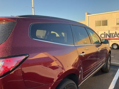 2017 Chevrolet Traverse 2LT 2LT