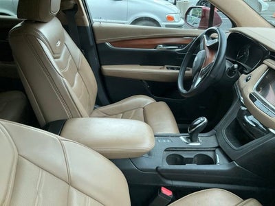 2017 Cadillac XT5 Platinum