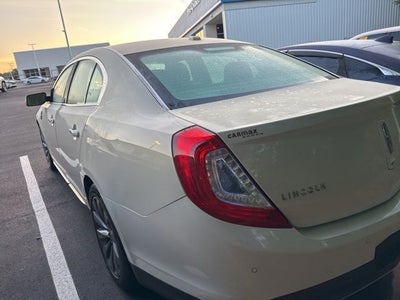 2013 Lincoln MKS Base