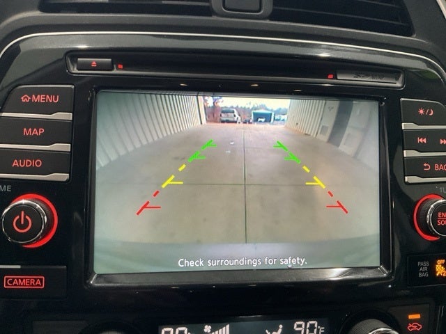 2017 Nissan Maxima SR