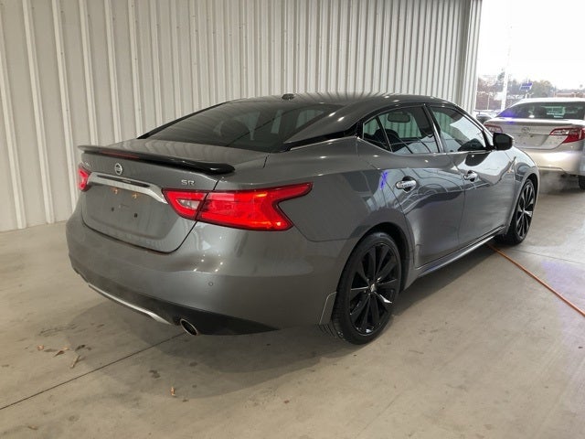 2017 Nissan Maxima SR