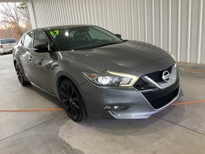 2017 Nissan Maxima SR