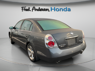 2005 Nissan Altima 3.5 SE