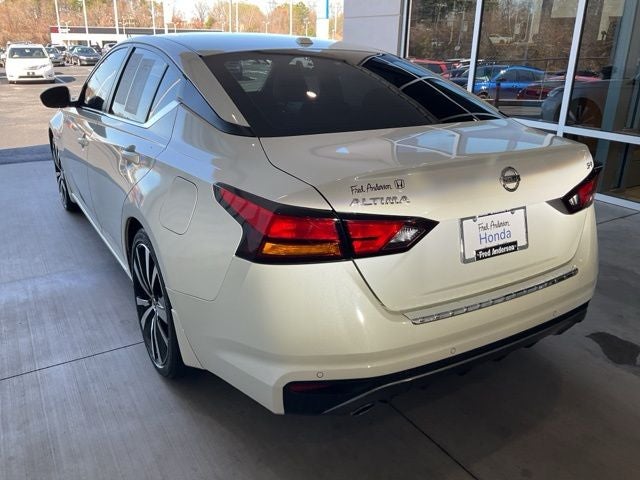2022 Nissan Altima 2.5 SR