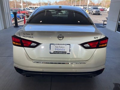 2022 Nissan Altima 2.5 SR