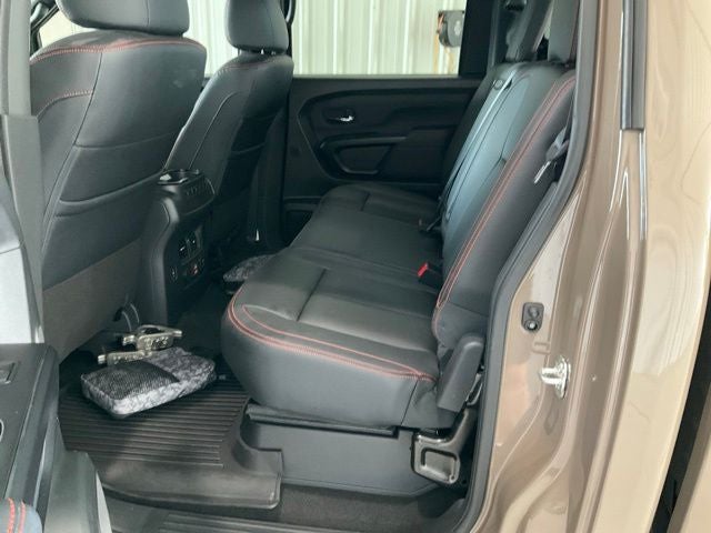 2024 Nissan Titan PRO-4X