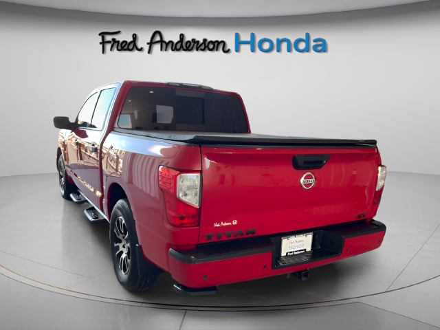 2021 Nissan Titan SV
