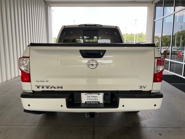 2021 Nissan Titan SV