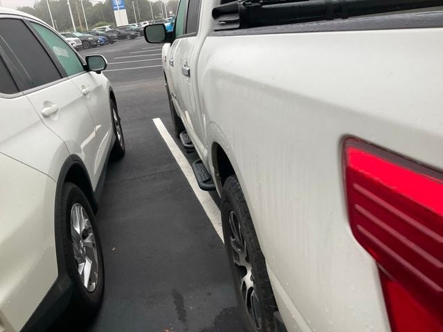 2021 Nissan Titan SV