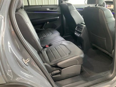 2024 Volkswagen Atlas Cross Sport 2.0T SEL R-Line
