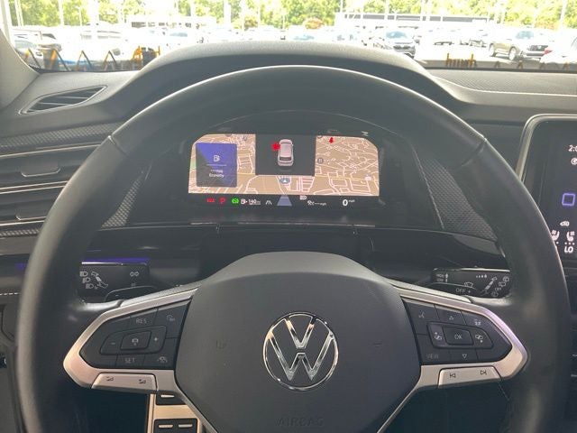 2024 Volkswagen Atlas Cross Sport 2.0T SEL R-Line