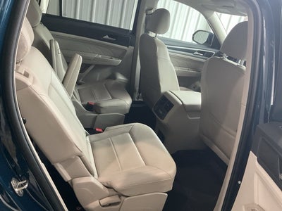 2022 Volkswagen Atlas 3.6L V6 SEL R-Line