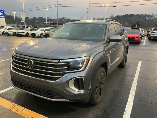 2024 Volkswagen Atlas 2.0T SE w/Technology