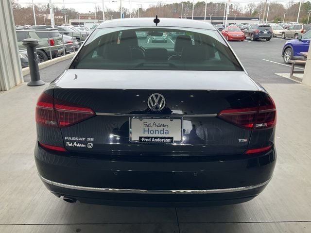 2018 Volkswagen Passat 2.0T SE