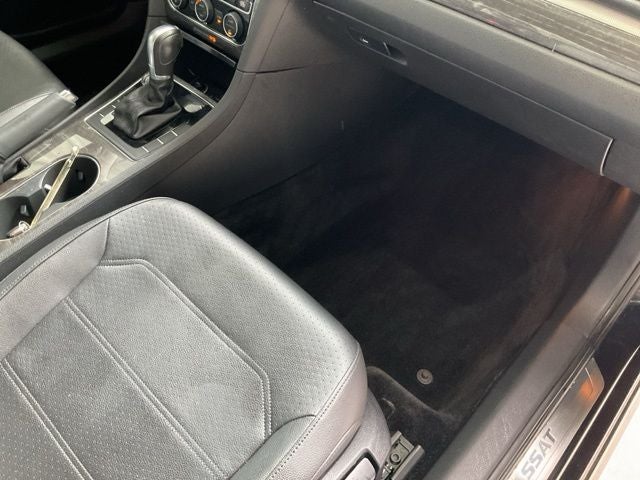 2018 Volkswagen Passat 2.0T SE